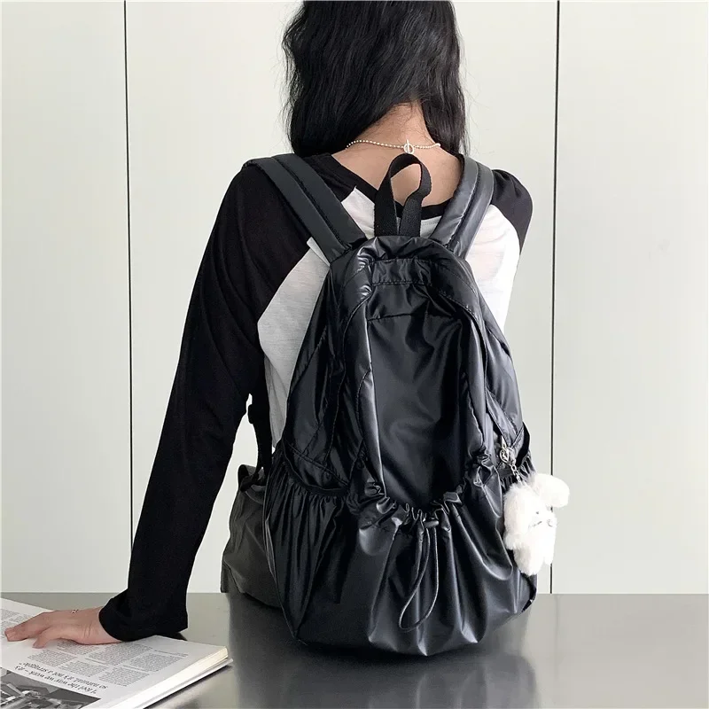 Fashion New Pleated Backpack for Women Aesthetic Pu Leather Commuter Women Backpack Ruched Students School Bag Travel Female Bag