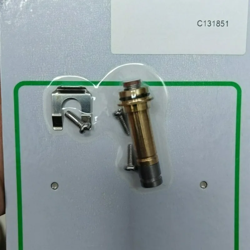 Solenoid Valve Repair Kit C127837/C131851, Includes Screws and Washers for Equipment Maintenance