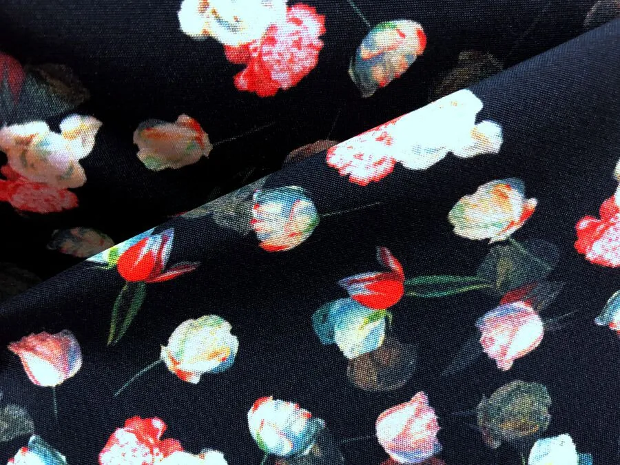 Designer Cloth 30 Momme Heavy Crepe Stretch Silk Fabric Black Bottom Color Small Floral Printing and Dyeing Dress