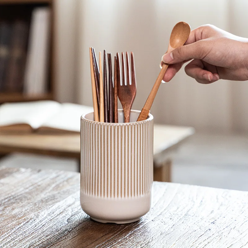 

YFY multi-purpose ceramic relief vertical pattern flower insert kitchen utensils storage jar desk pen holder makeup