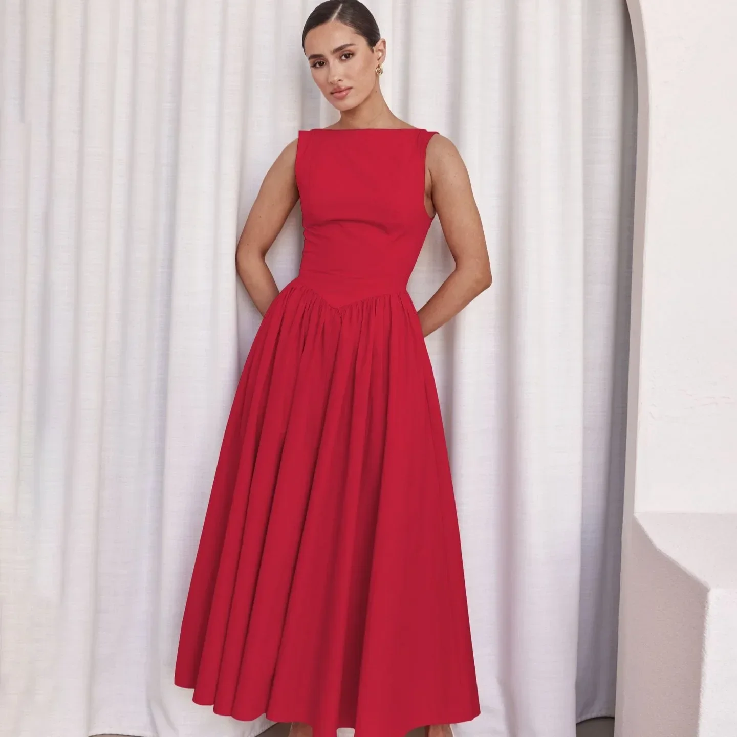 Elegant Pure Color Long Sleeveless Dress with Pleats for Women New Summer 2025 Fashionable Maxi Gown from Mainland China