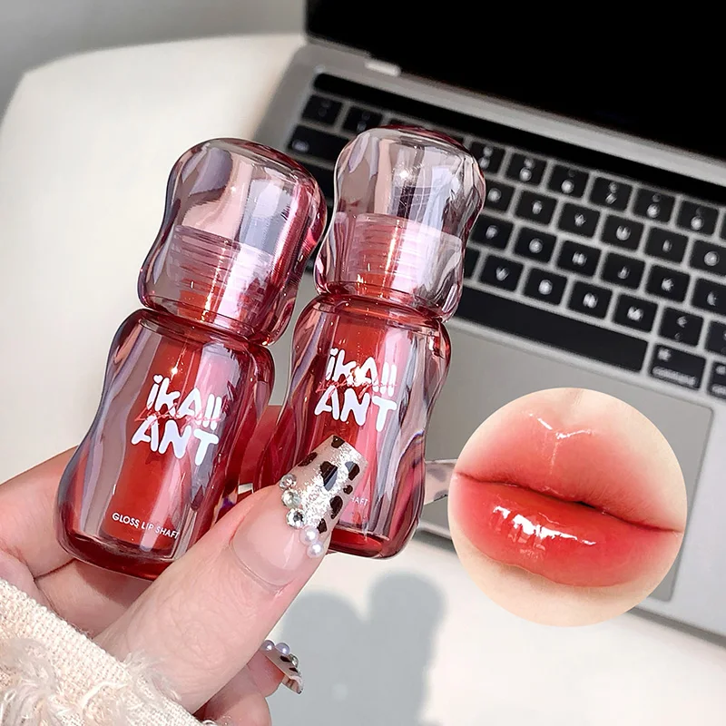 Crea colori bianchi con colori a specchio per labbra color olio, trucco umido, lucentezza trasmittata al ghiaccio, trucco labbra nella sensazione coreana di alta qualità, può abbinare con una varietà di trucchi. Adatto per la pelle gialla