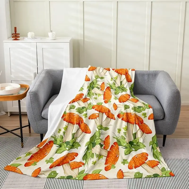 Mushroom Flannel Fleece Throw Blanket, Cute Botanical All Season Bed Blanket Kawaii Fungus Fuzzy Blanket for Bed Sofa