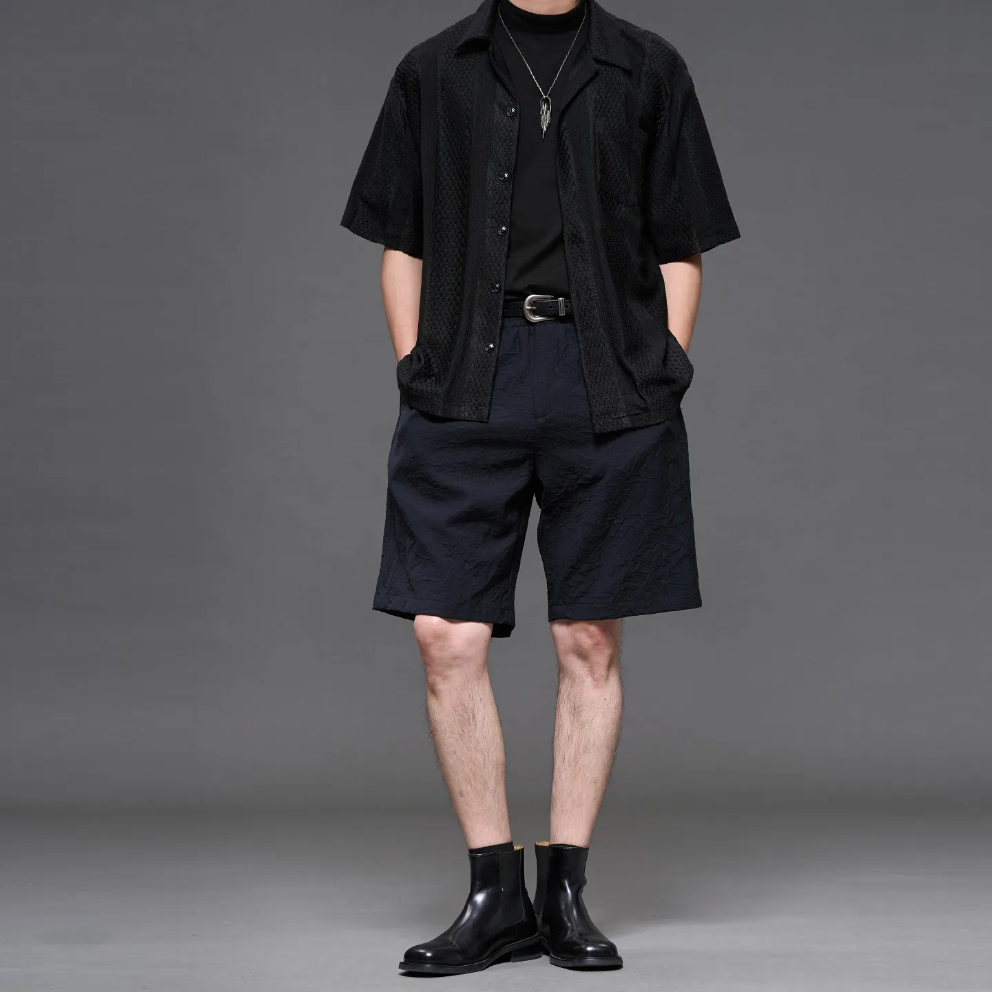High Quality Linen Minimalist Style Japanese Black and White Casual Fashion Men's Five Points Straight Shorts