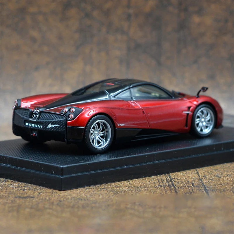 Diecast Original 1/43 Scale Pagani Huayra Supercar Simulation Alloy Car Model Static Display Collectible Decoration Souvenir Toy