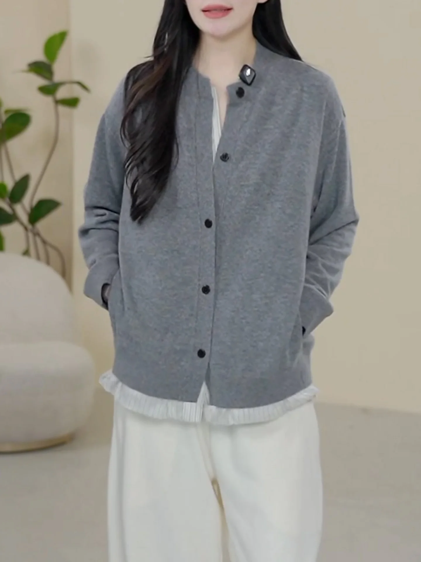 

Новинка 2025: Модный женский вязаный кардиган больших размеров с круглым вырезом и длинными рукавами, осенне-зимний, стройнящий топ