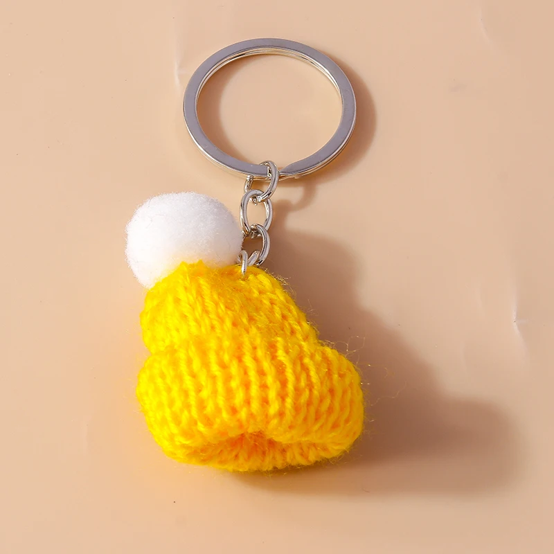 Aihua Neuer Kawaii Gestrickter Weihnachtsmann-Mützen-Schlüsselanhänger für Frauen Flauschiger Gehäkelter Mützen-Schlüsselanhänger Weihnachten Neujahr Schmuck Geschenke – Detail 4