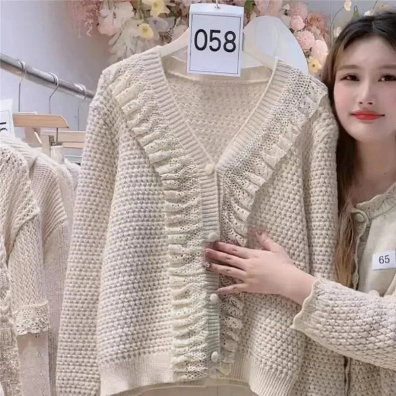

Ear Fungus Edge Jacquard Knitted Sweater For Women Spring Autumn Sweater Jacket V-Neck Loose Versatile Sweater Coat Top Cardigan
