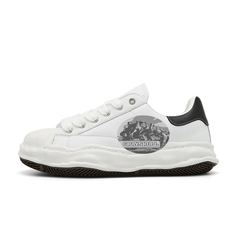 

Castle GrayskullVintage Fashion Street Sneakers，The design is retro, stylish, comfortable, and versatile，Suitable for street fas