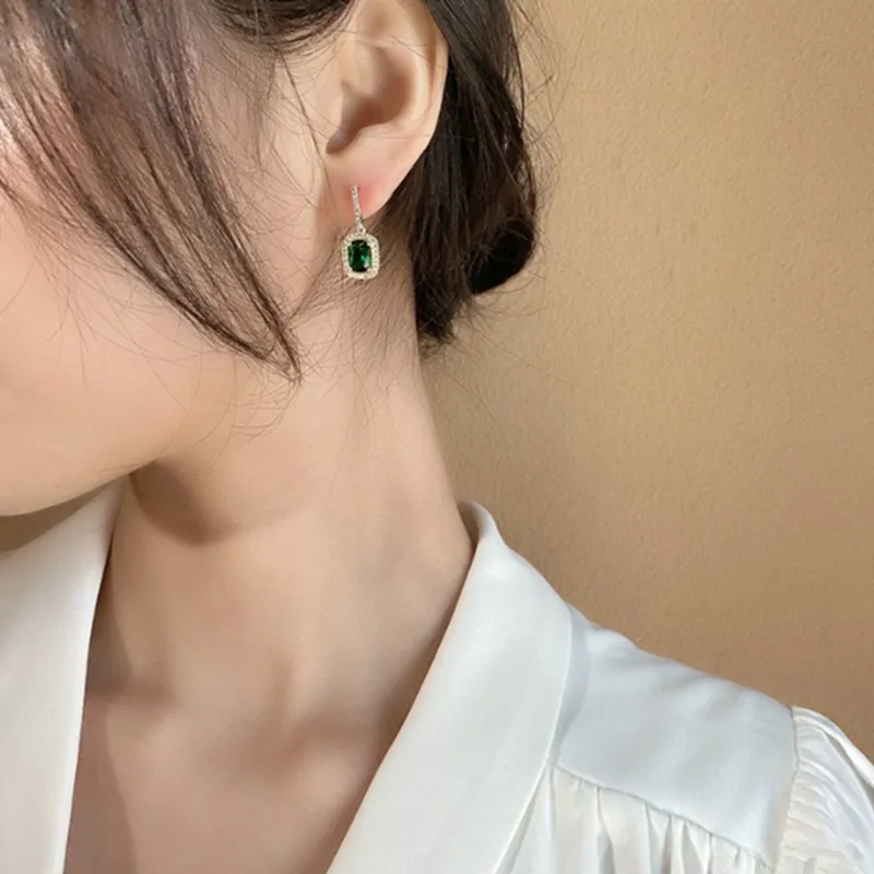 925 Silver Needle Korean Edition Small and Minimalist Style Green Crystal White Stone Geometric Square Women\'s Earrings