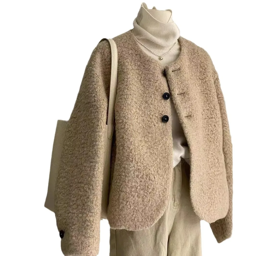 2025 Korean Version Women's Clothing Xiaoxiang Short Jacket Lamb Wool Soft Glutinous Milk Series Age Reducing Small Stature