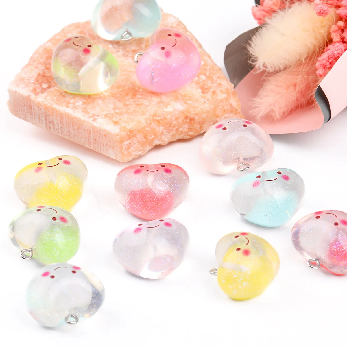 15/30pcs Random Color Glitter Smiley Heart Acrylic Charms 18*23mm Beads For DIY Bracelet Necklace Hair Accessories Craft Making view 3
