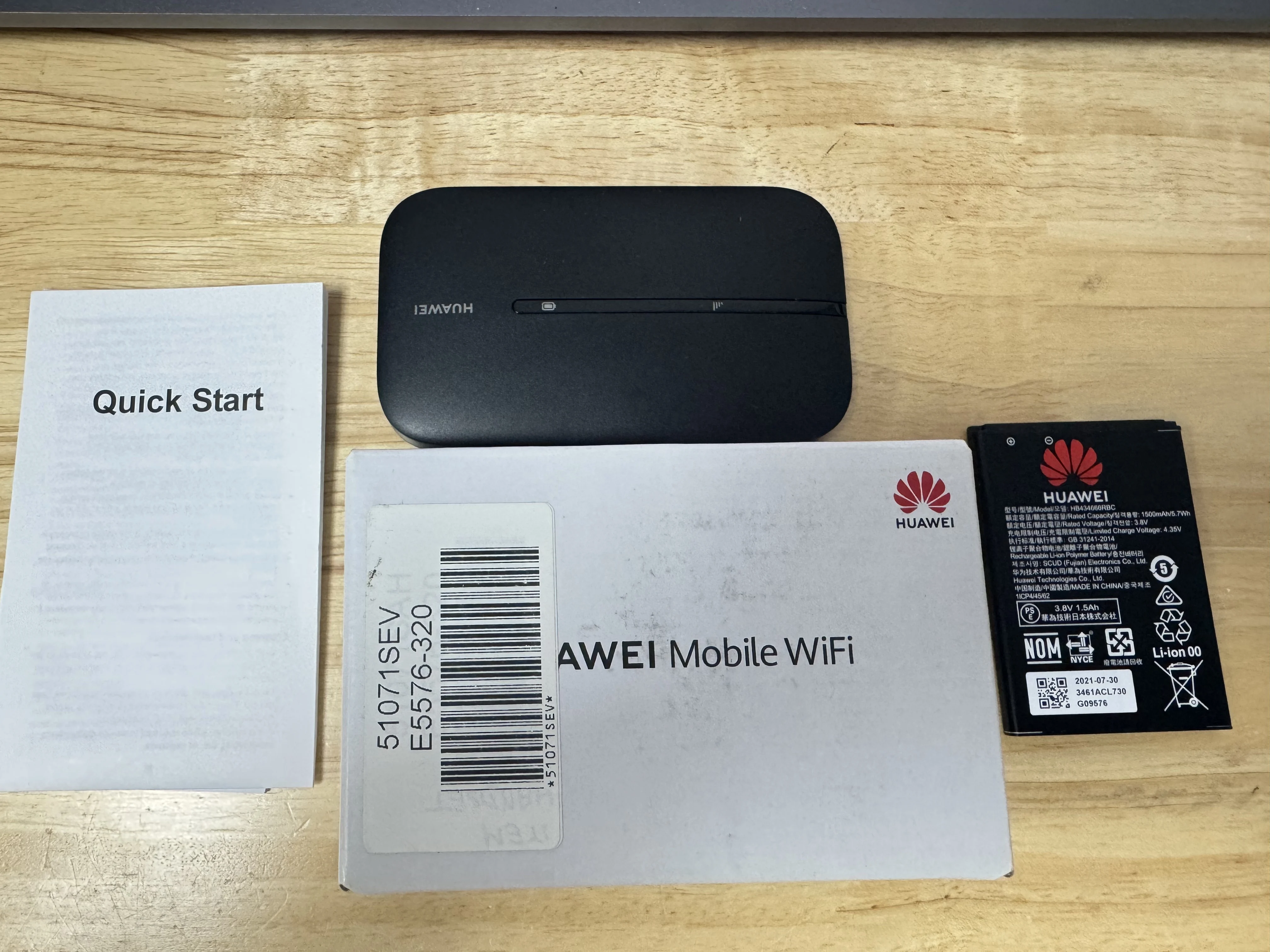 

Huawei E5576-320 Unlocked 4G Router Mobile WIFI Original Cat4 150Mbps Pocket 4G Wi Fi Router Support HiLink And Smart