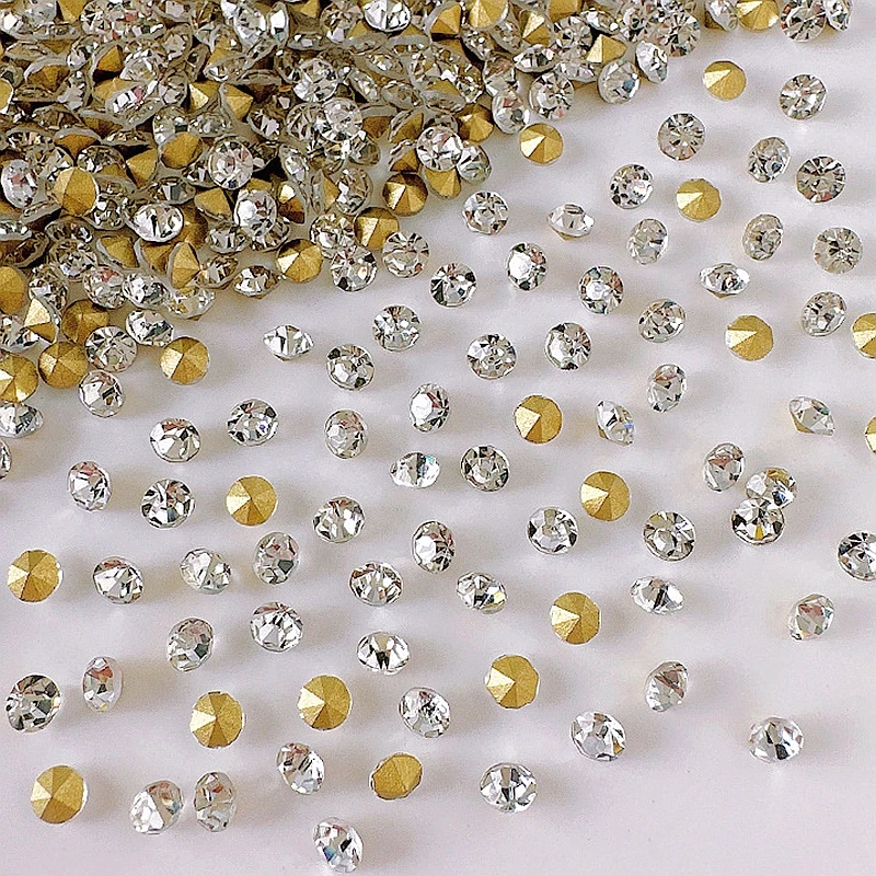 1440PCS Mini strass di cristallo per unghie a punta sul retro Diamon fondo affilato per la decorazione di arte delle unghie 3D fornisce materiali