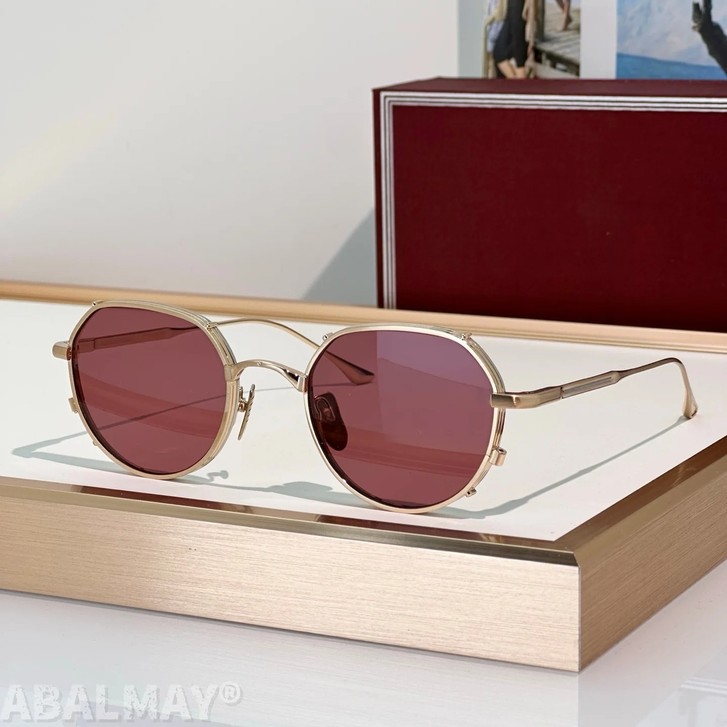 

HARTANA 48-21-146 Top Quality Mens Sunglasses for Women Classic Punk Luxury Titanium UV400 Designer Sunglasses with box