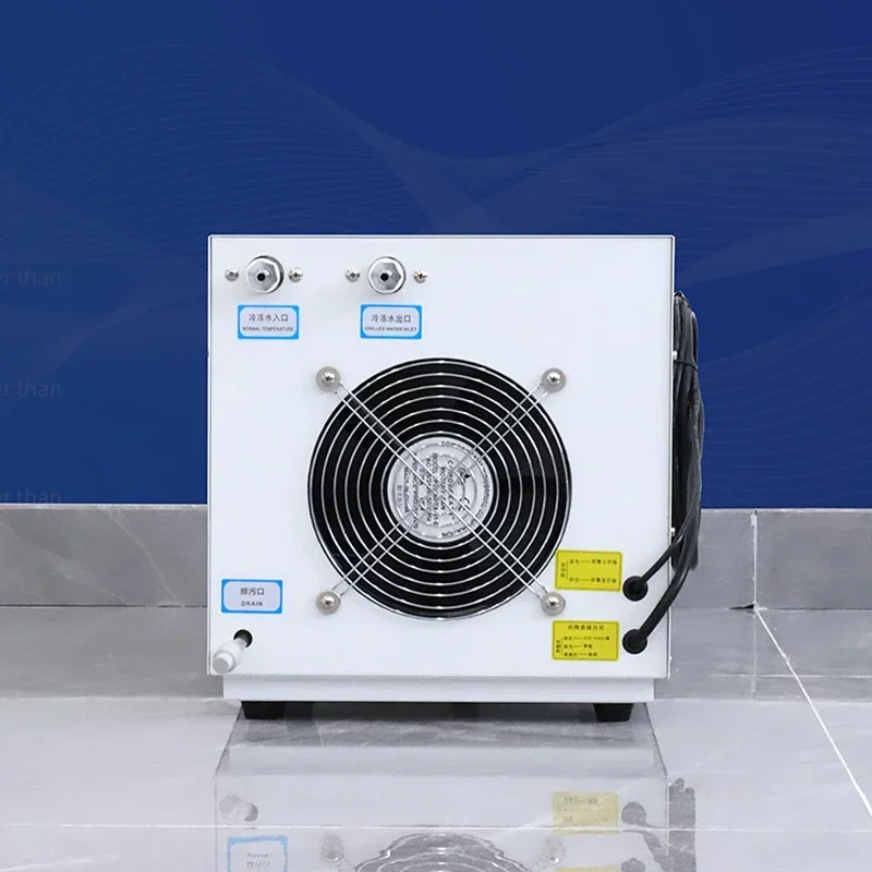 เครื่องทําน้ําเย็นอุตสาหกรรมขนาดเล็กแนวนอน การไหลเวียนของน้ําอุณหภูมิต่ํา เครื่องทําน้ําเย็นน้ําเย็นอย่างรวดเร็ว เครื่องทําน้ําแข็ง