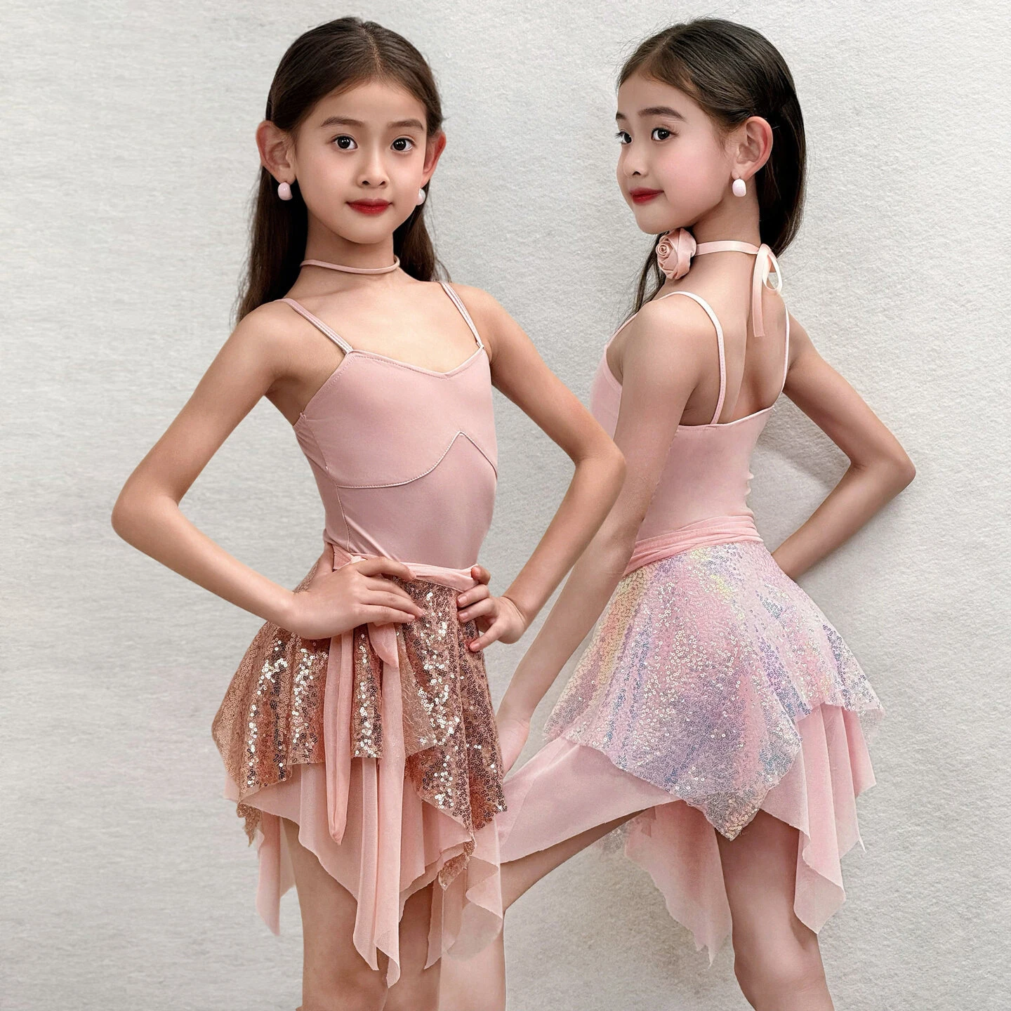 

Новинка 2026: Детский костюм для латиноамериканских танцев, топ и юбка с пайетками, комплект для выступлений, одежда для румбы, сценический наряд DQL12664