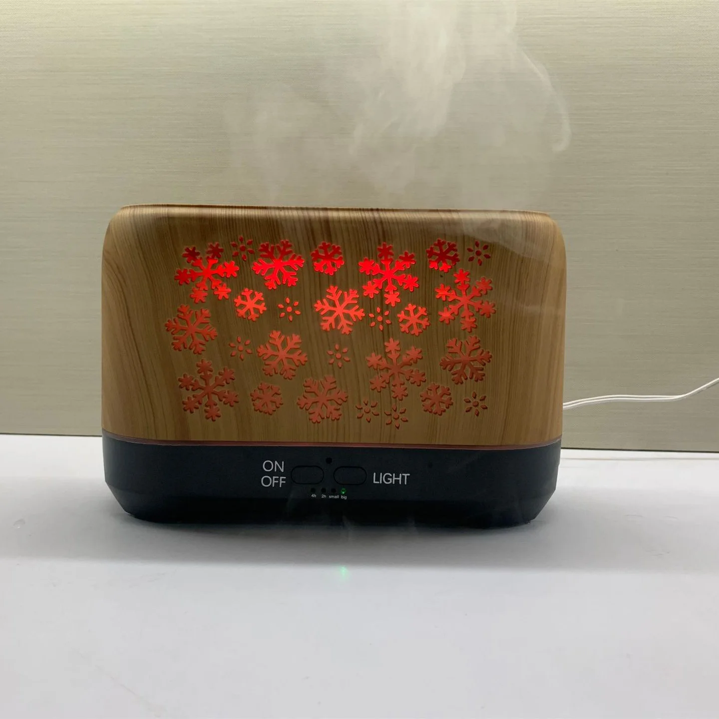 Christmas Snowflake Pattern Humidifier Household Colorful Aromatherapy Humidifier Atmosphere Colorful Diffuser