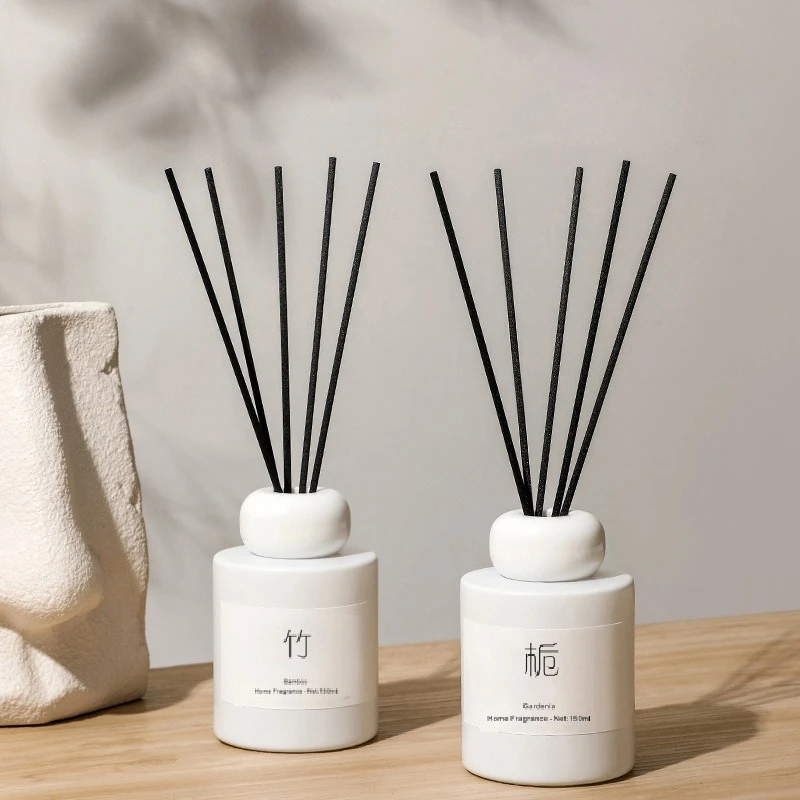 

Matarile Natural Essence Aromatherapy Flameless Reed Aromatherapy Diffuser Set Household Air Freshener Room Decoration Fragrance