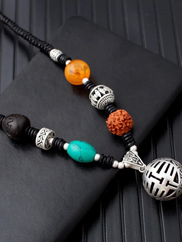 

Handcrafted Beaded Keychain Pendant Retro Court Style Silver round Bead Chain Jewelry Accessory Modern Fashion Pendant