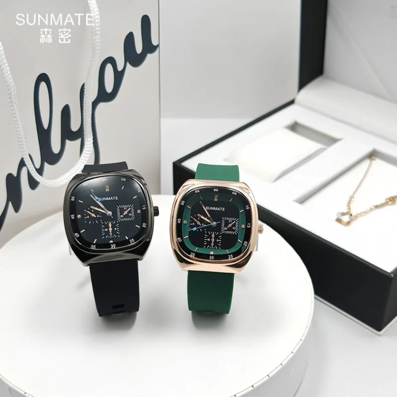 

Hot-selling Women's Watch, SUNMATE Brand, Square Dial, Silicone Strap,elegant Quartz Casual Student Watch,comes with A Watch Box