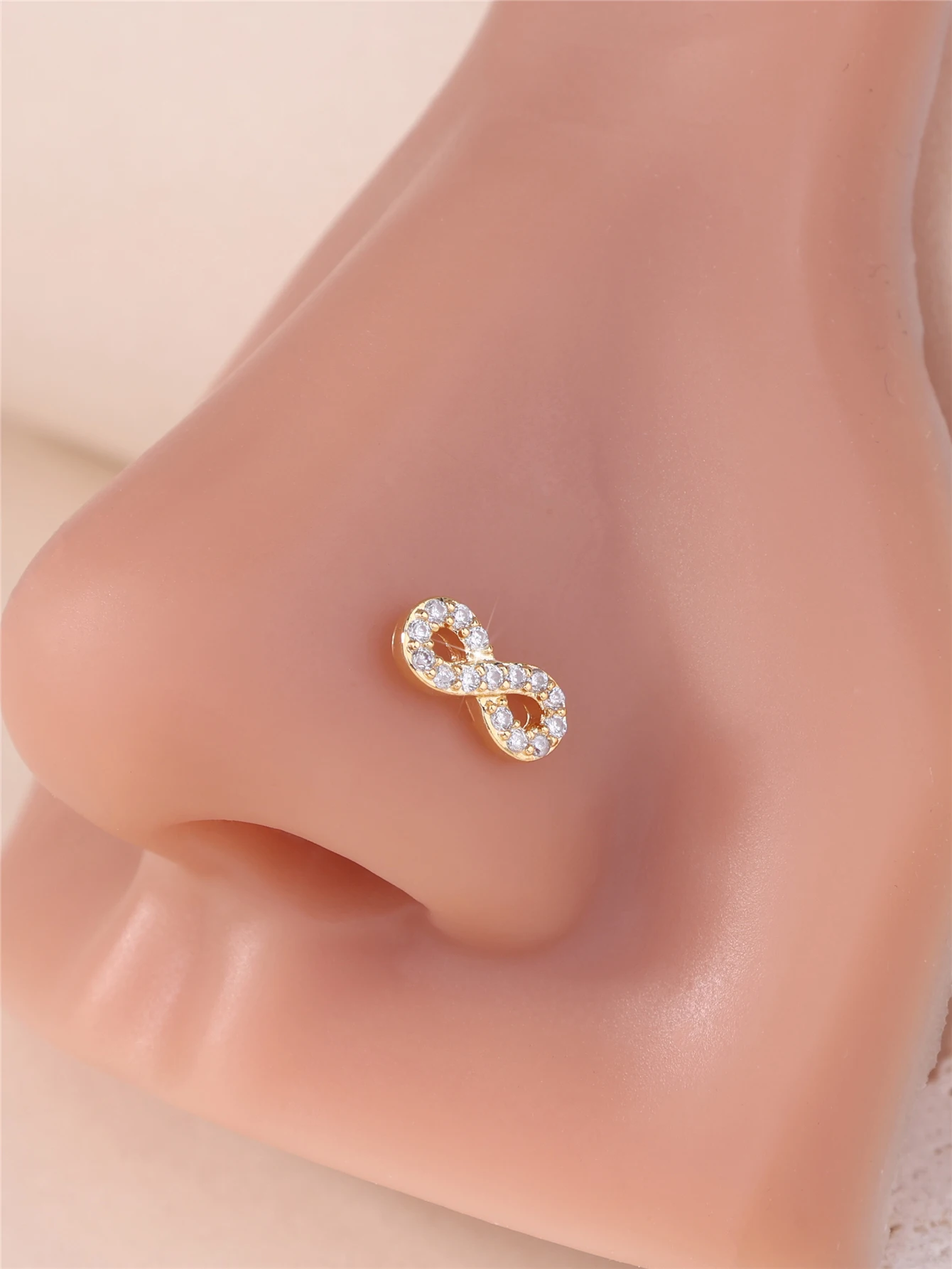 1Pcs 20G L Shaped Nose Studs for Women Girl Infinity Love Round Cut CZ Cute Nostril Piercing Jewelry