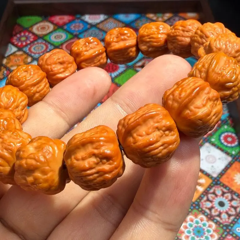Monkey head carving, golden toad desig high-end bracelet for collecting wearing, fashionable jewelr trendy and minimalis