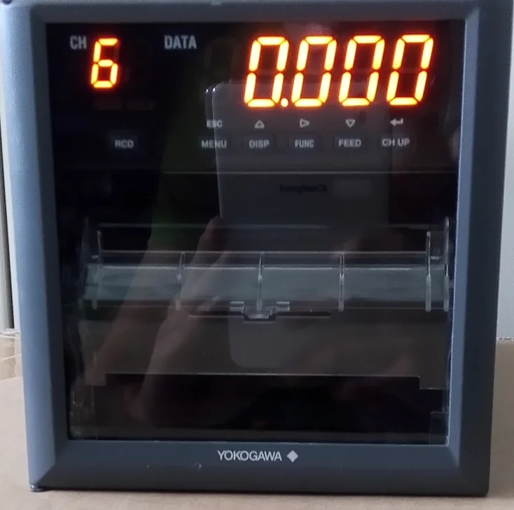 Brand-new Original Authentic Yokogawa Recorder SR10006-3 6 Channel Paper Recorder Is Fake And One Penalty Is Ten.