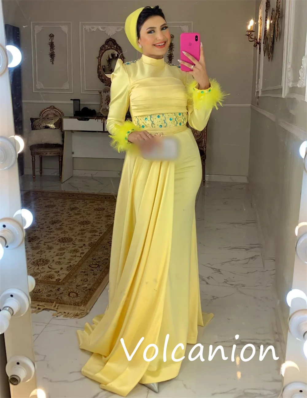 カスタマイズされたスパークルファッションジャージースパンコールフェザーAラインハイカラーロングドレスオーダーメイドオケージョンカジュアル