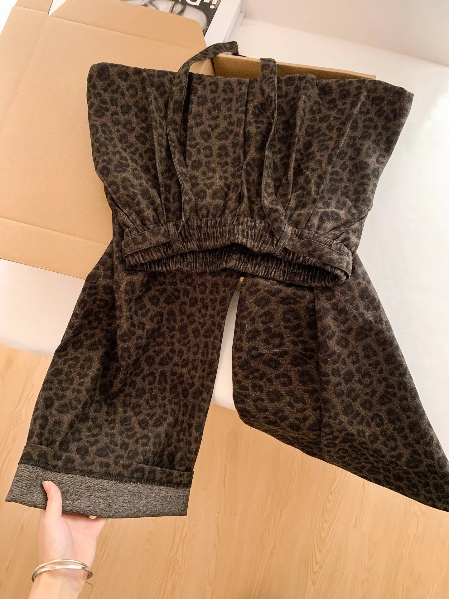

Vintage Leopard Print Pants For Women 2026 Spring Elastic Waist Loose Wide Leg Pants Casual Straight Trousers Streetwear