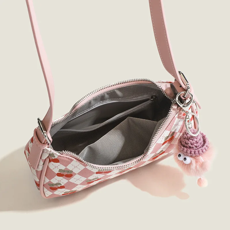 Strawberry Moon Bag Unique Design Premium Texture Shoulder Handbag Fashion Versatile Women's Purse