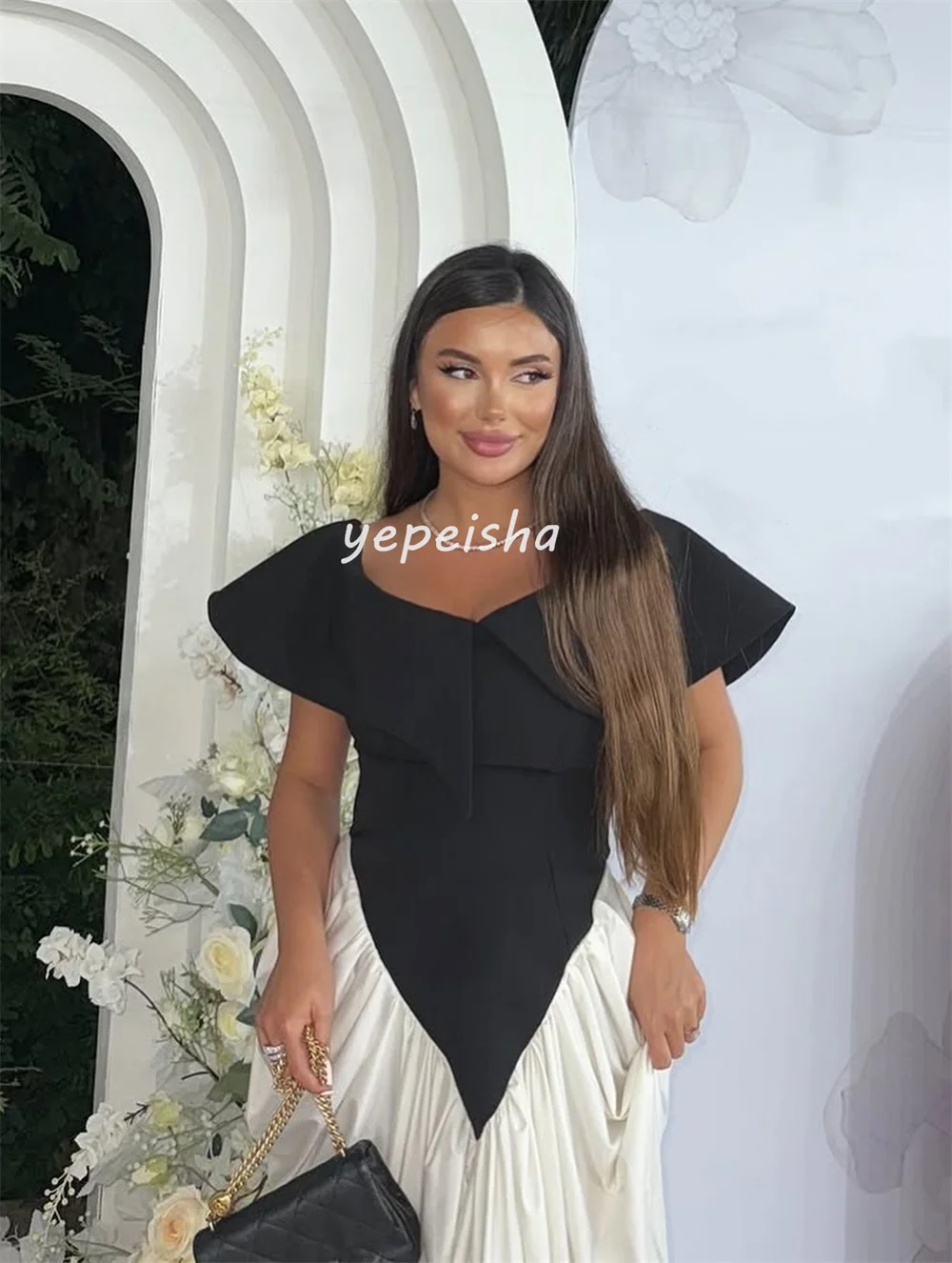 Gaun Panjang Model A-line Lipit Klasik Khusus dengan Desain Off-the-shoulder, Gaun Acara Khusus, Gaya Modern Sederhana Berkualitas Tinggi