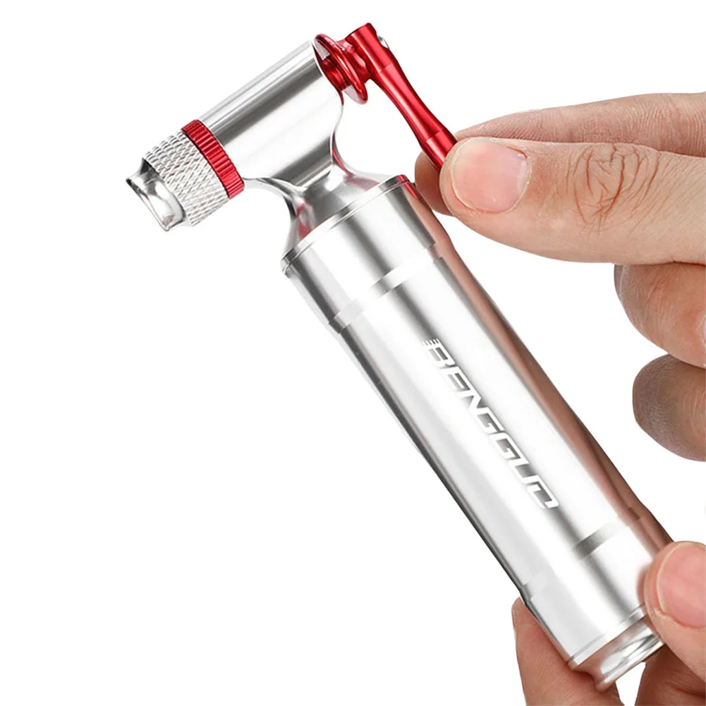 CO2-Fahrradpumpe für Schrader- & Schlauchventile, Tragbarer Reifenfüller aus Aluminiumlegierung für MTB und Rennräder