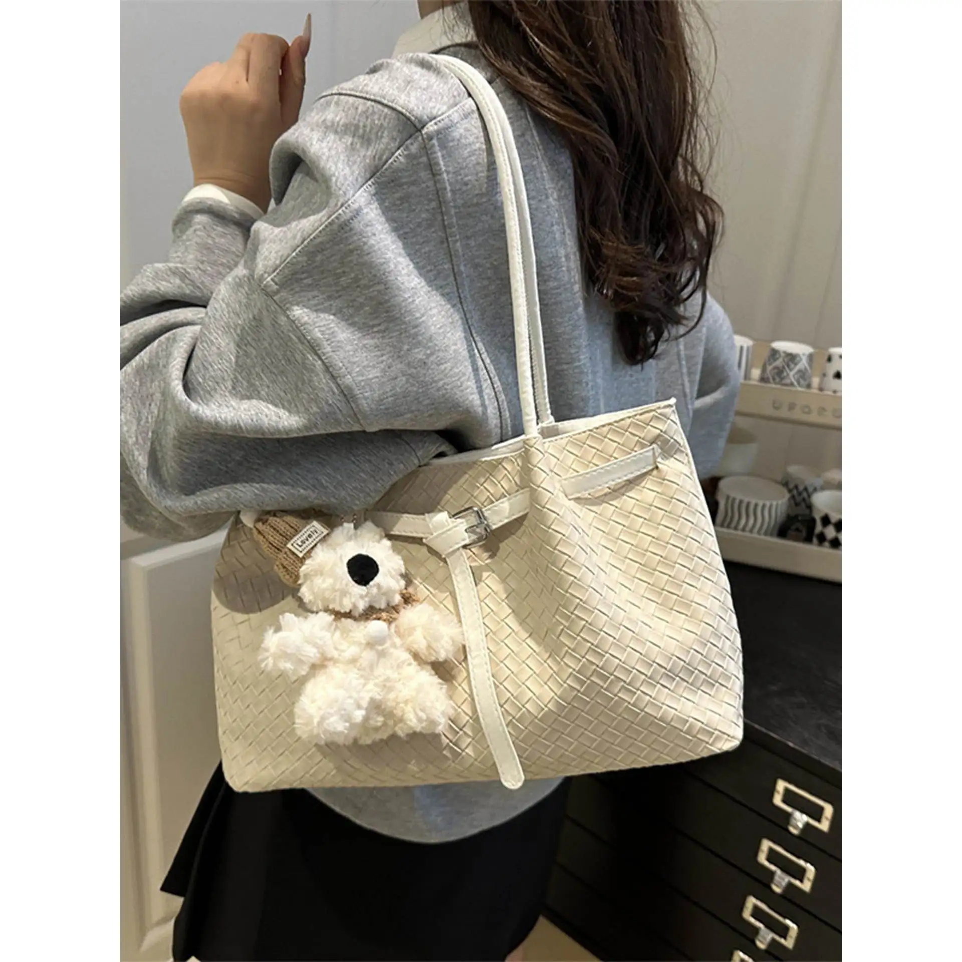 2025-nova-grande-capacidade-na-moda-feminina-bolsa-de-mao-facionable-oulder-crossbody-saco-high-end-textura-alca-unica-saco