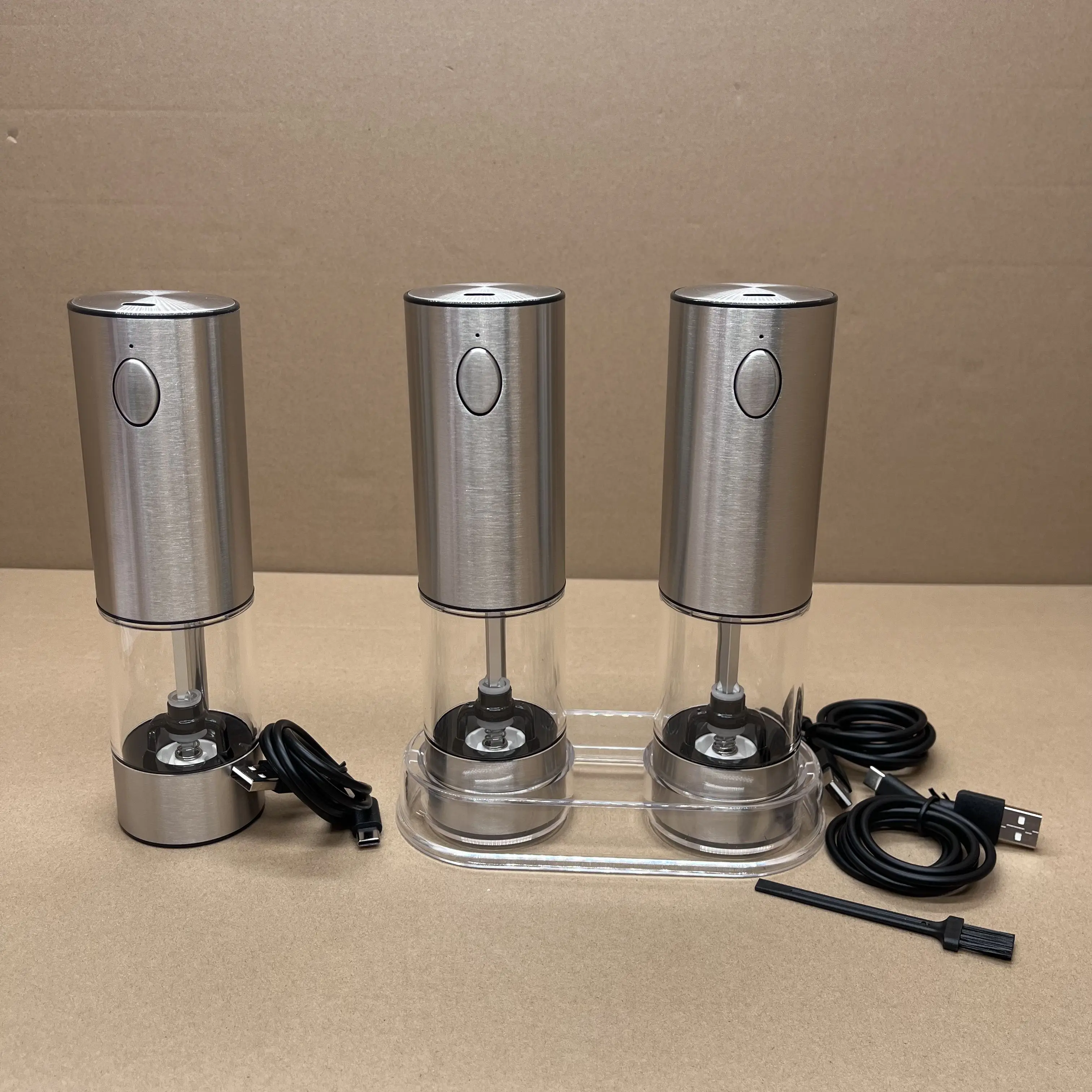 

Rechargeable Salt and Pepper Mill Multi Functional Automatic Stainless Steel Electric Pepper and Salt Grinder Set