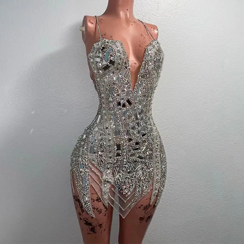 Short Luxury Beads Prom Dresses for Women Spaghetti Strap Above Knee Open Back 2023 Evening Party Special Events Dance Birthday