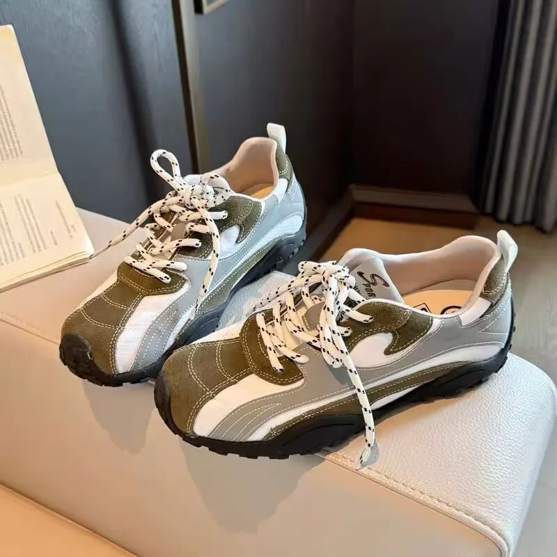 

Super soft sole retro niche German training shoes flat grey spring new style eye-catching small sports shoes