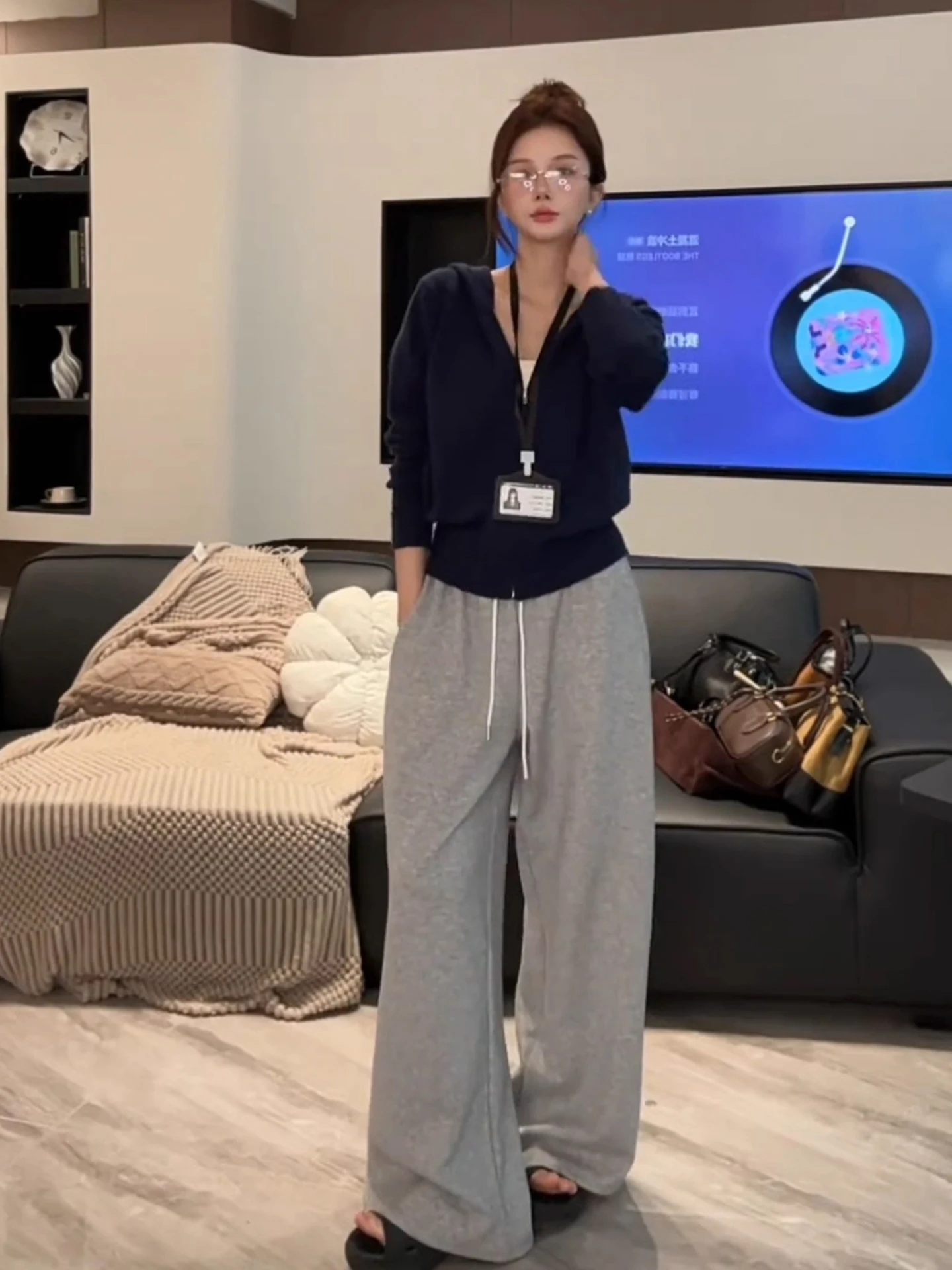 見事な Zao Ruosi Qing カラーフード付きニットジャケット女性の秋冬レイジースレジッパートップ暖かさを発するオルトカーディガン