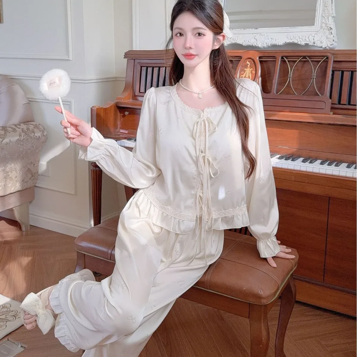 

Женский шелковистый пижамный комплект, домашняя одежда, сексуальный кружевной лоскутный брючный пижамный костюм с длинными рукавами, новая весенняя свободная одежда для отдыха, ночное белье