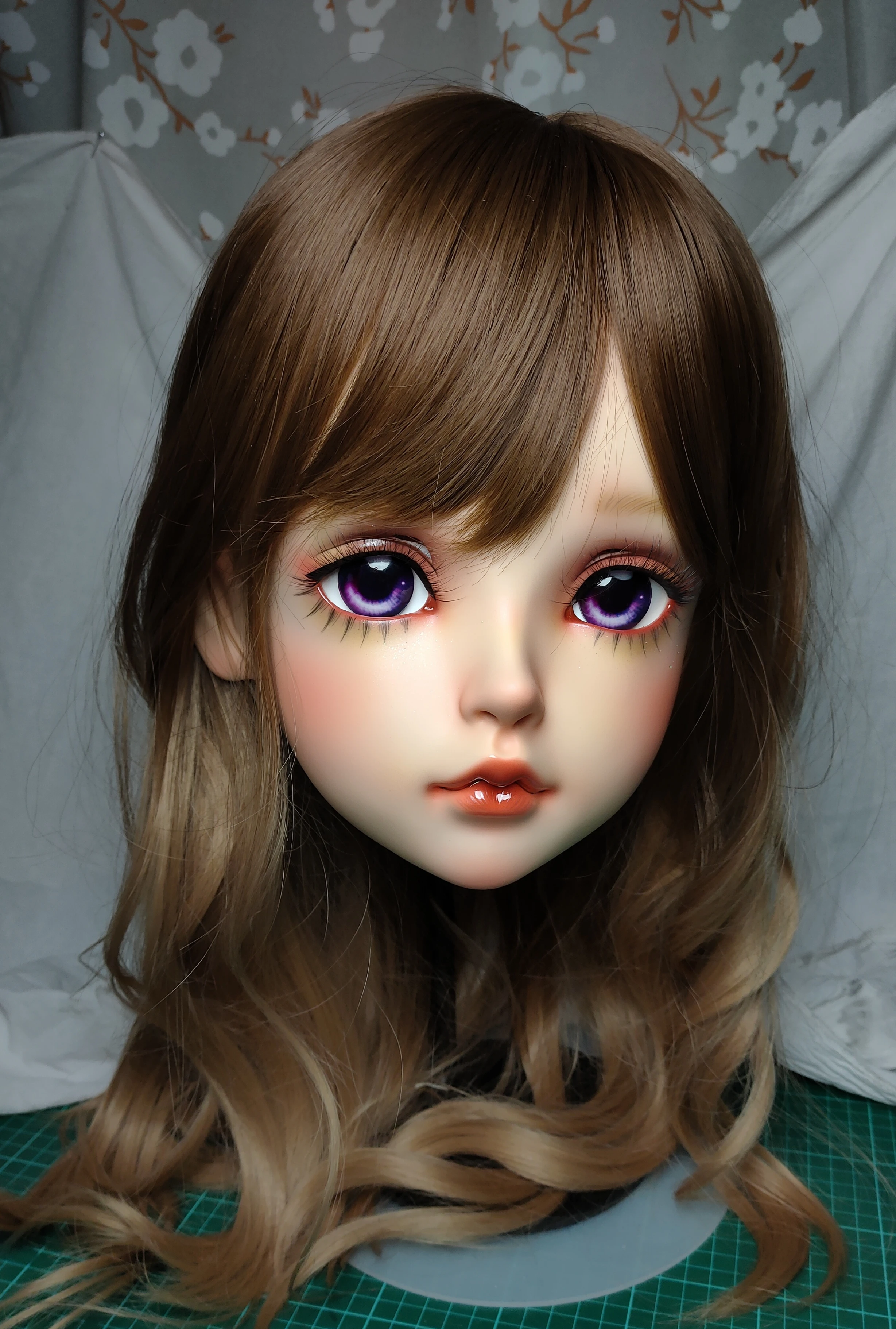 

(TAO)Female Sweet Girl Resin Half Head Kigurumi BJD Mask Cosplay Japanese Anime Role Lolita Mask Crossdressing Doll Mask