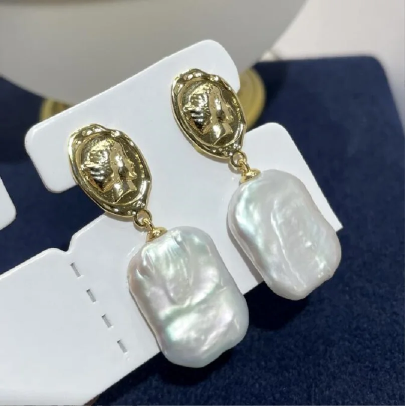 

New natural baroque pearl earrings s925