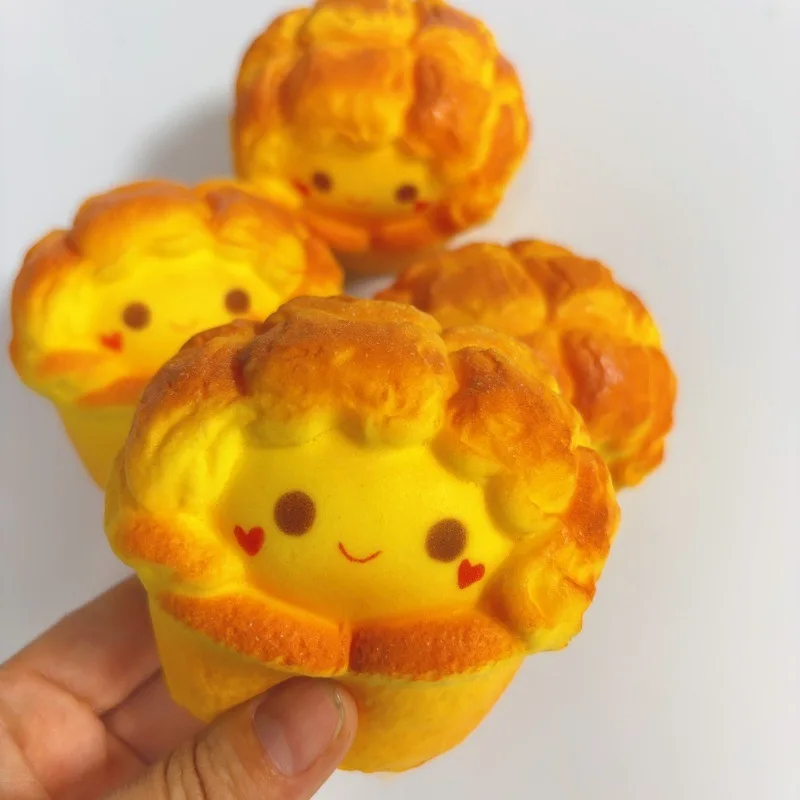 Cat-shaped PU Slow Rebound Simulated Bread  Pinch Cartoon Bear Dog Food Play Squishy Soft Squeeze Moist Stress Relief Toy