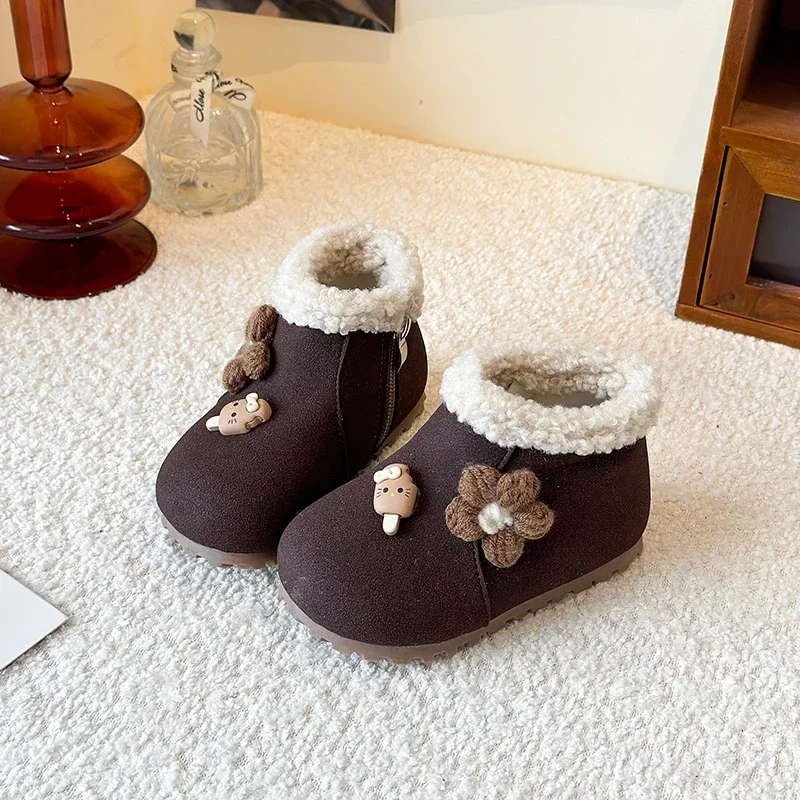 الفتيات حذاء من الجلد لطيف الانحناء الاطفال الأميرة الأحذية مع الفراء السميك 2025 شتاء جديد الأطفال أحذية بوت قصيرة أصابع مستديرة لينة وحيد الحلو #2