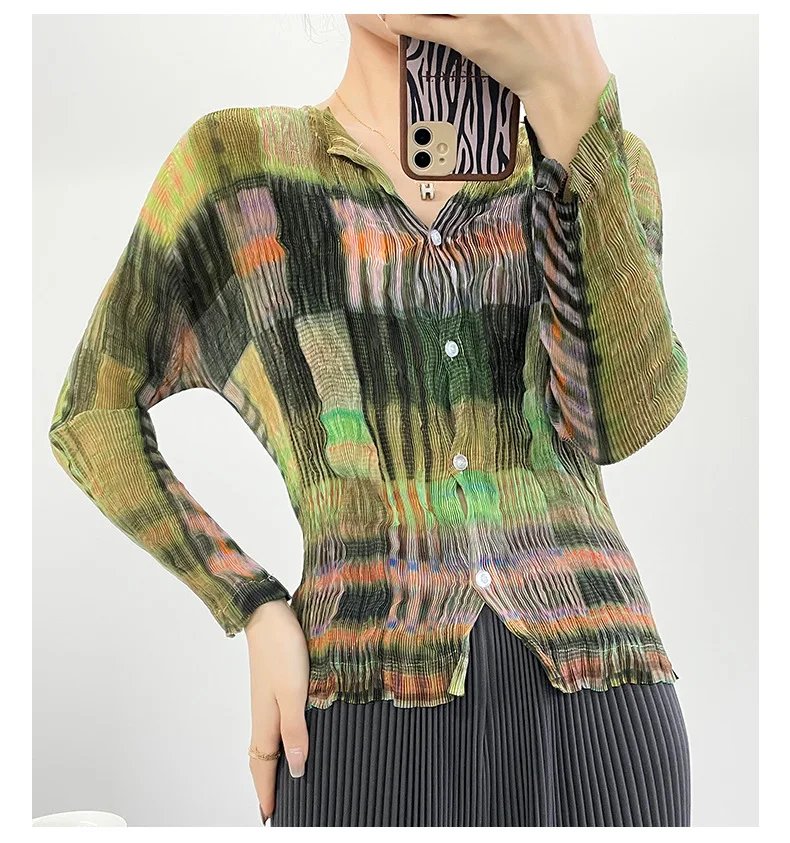 

Fashion Printed Pleated Women Shirt Long Sleeved Loose Casual Top Suitable Daily Wear Vacation 2026 Spring New Clothing
