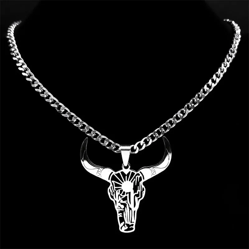 2024 New fashion bull head pendant animal cowboy necklace Women's men's stainless steel Mexican bullfighting jewelry