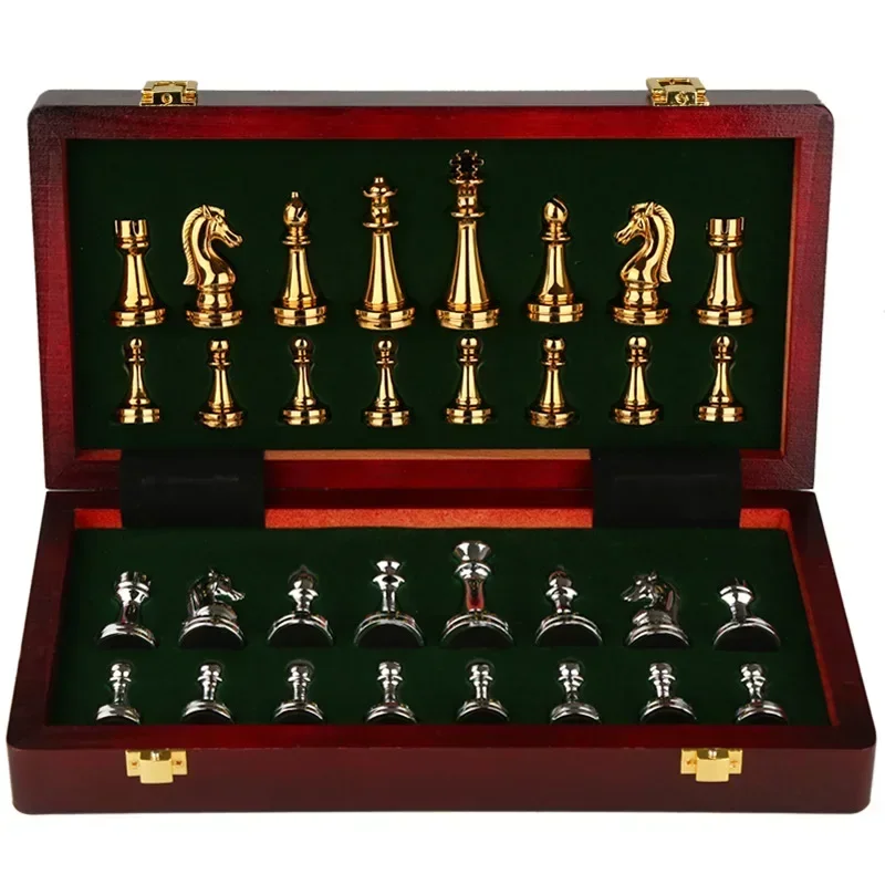 

Deluxe Chess Set with Solid Wood Board and Standard Metal Retro Pieces Ideal for Professional Players Toys for Kids and Adults