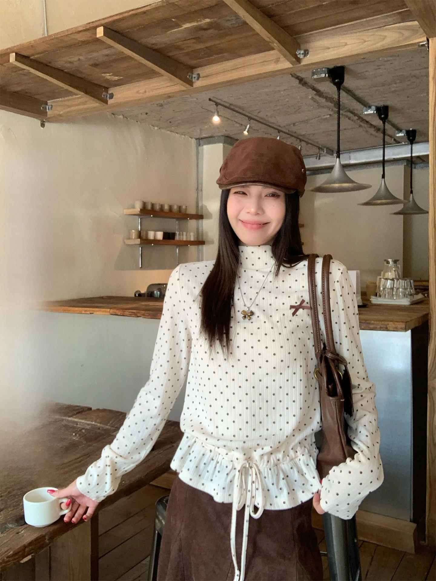 

Женская облегающая футболка с высоким воротником и длинным рукавом, базовая модель с принтом в горошек, для повседневной носки, зимний сезон, корейский стиль