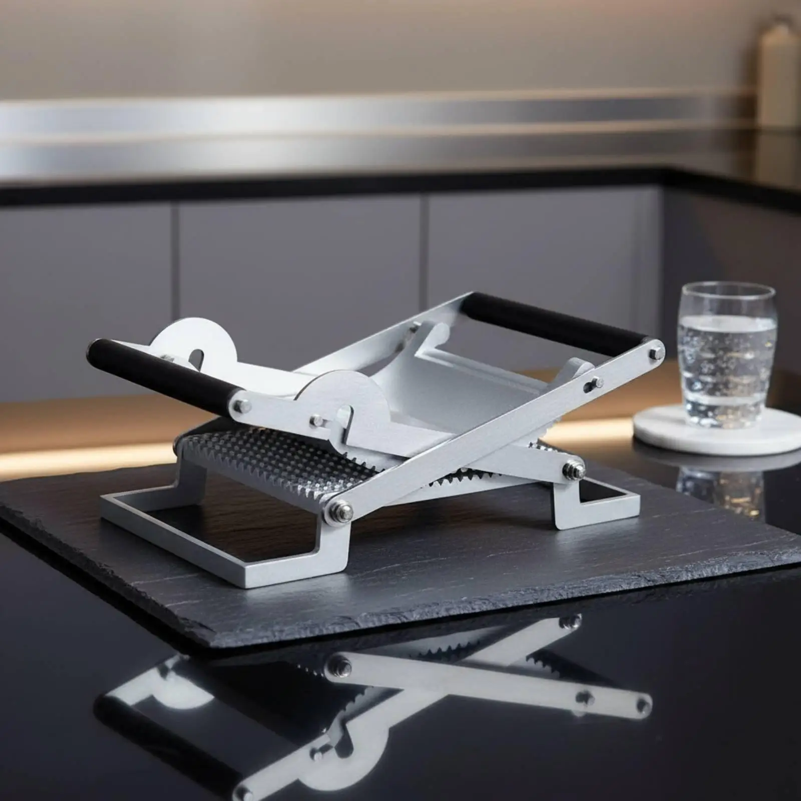 Meat Tenderizer Portable Multi Functional Meat Press Tool for Thin Cutlets and Professional Barbecue