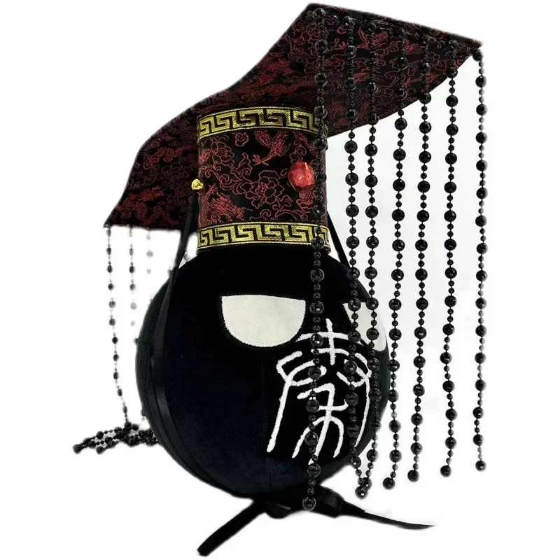 秦王朝ボールと王の王冠ポーランドボールぬいぐるみ秦ボールカントリーボールカントリーボールぬいぐるみ枕コスプレおもちゃギフト 20 センチメートル