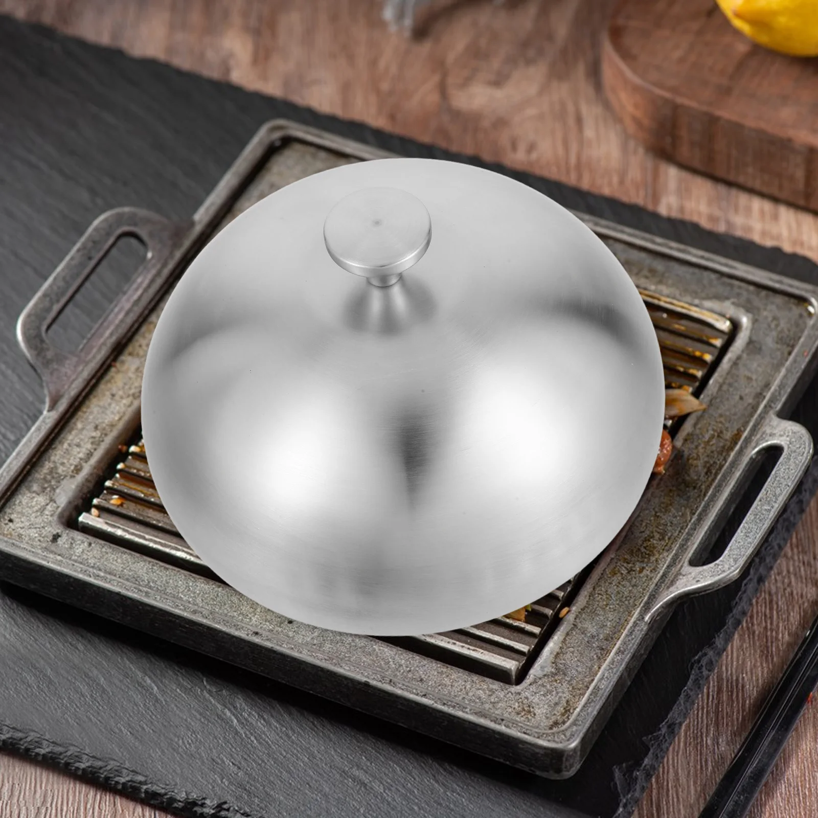 

Stainless Steel Food Dome Round Basting Lid Serving Plate Dish Dome for Home Restaurant Steak Seafood Cake 23cm